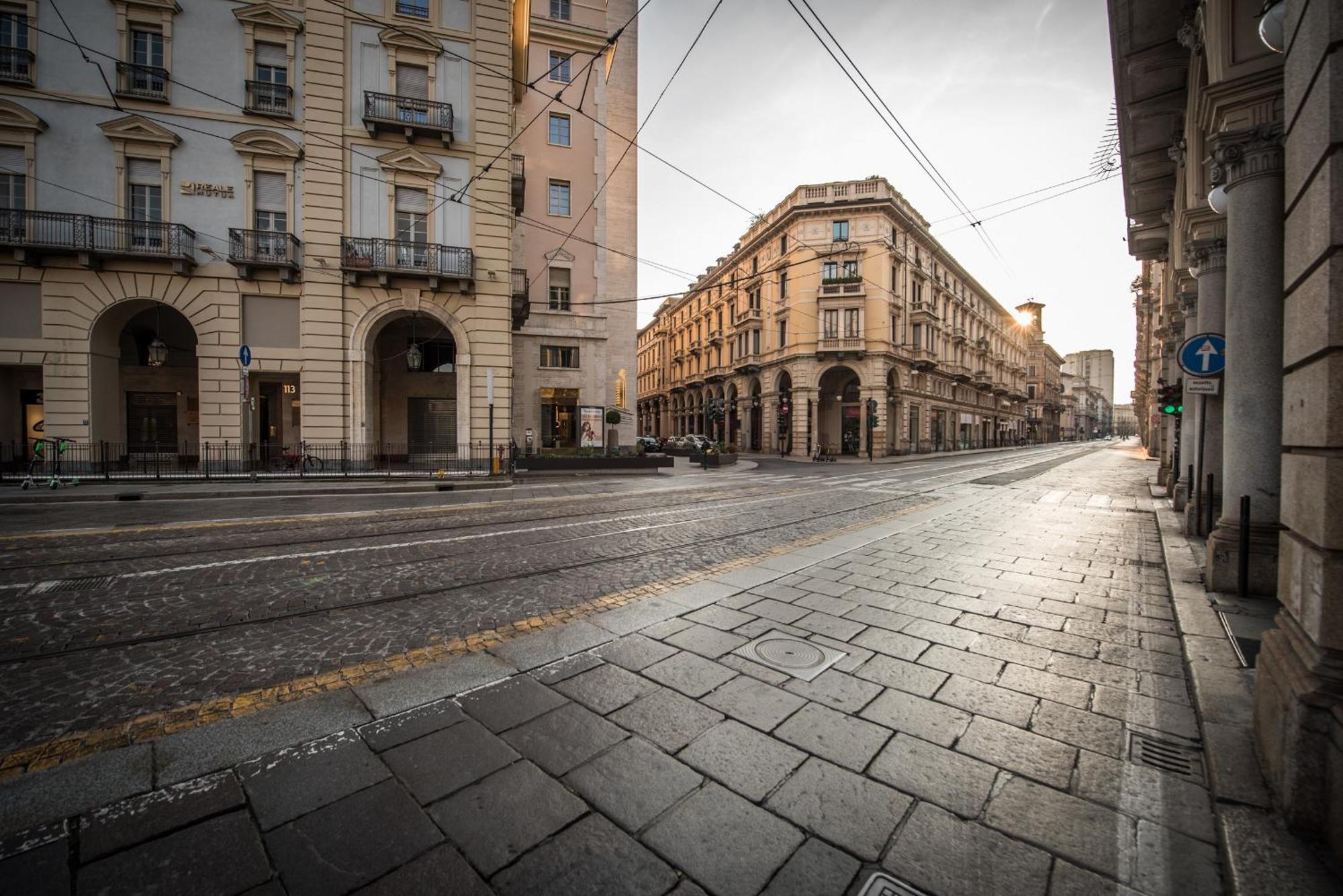 Appartamenti De Lellis - Torino Centro Turim Exterior foto